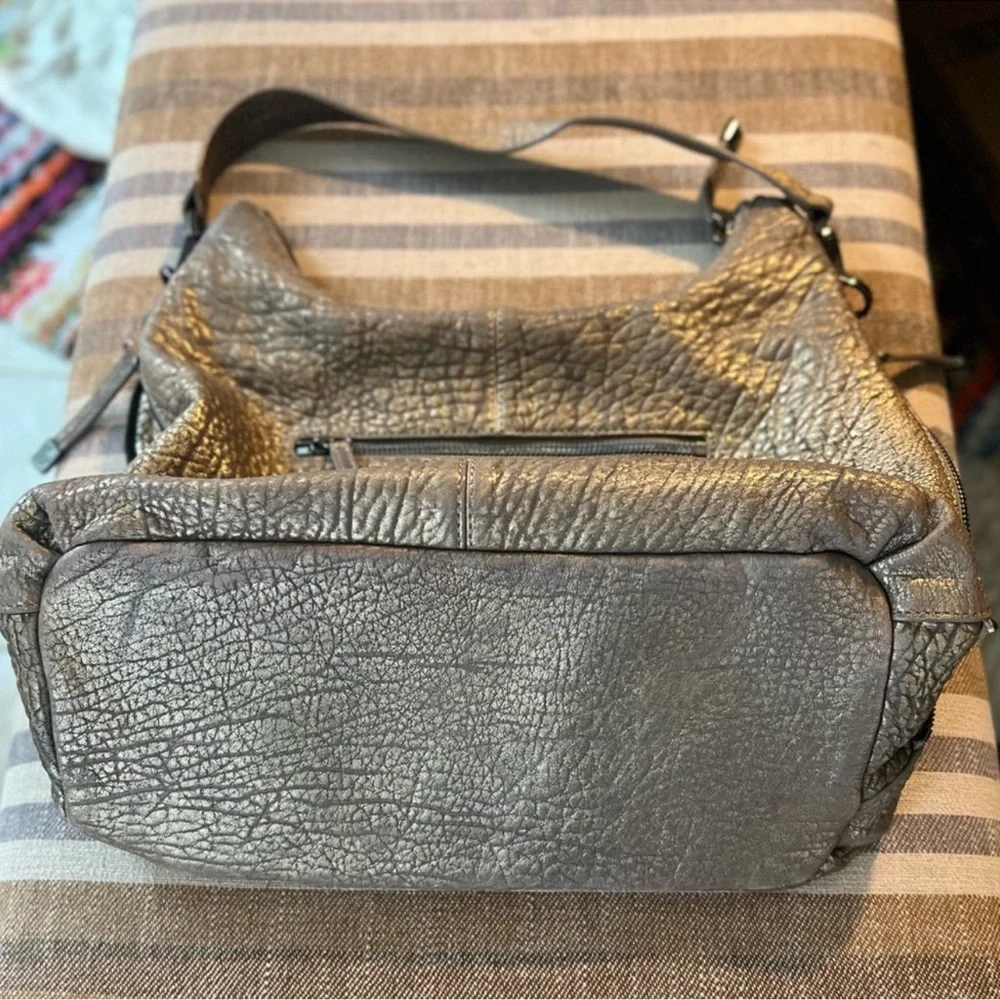 Vince Camuto Riley metallic brushed bubble lamb leather hobo purse shoulder bag